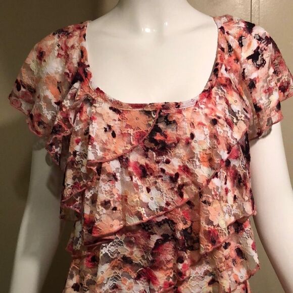 B-Design   - Picture 2 of 4